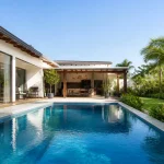 Casa familiar con piscina y jardÃ­n en UrubÃ³